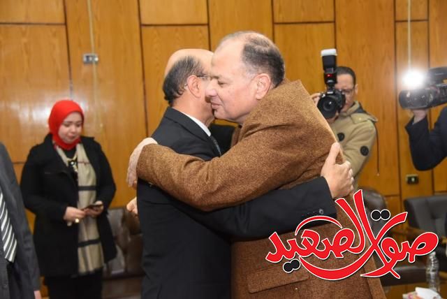 محافظ أسيوط ورئيس الجامعة