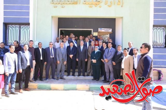 محافظ سوهاج يفتتح مبنى إدارة جهينة التعليمية