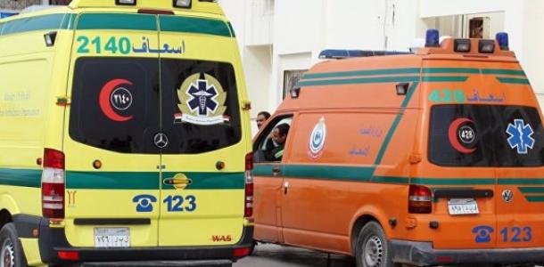 مصرع وإصابة 11 شخصا إثر اصطدام سيارة نقل بالرصيف على الطريق الزراعي في المنيا