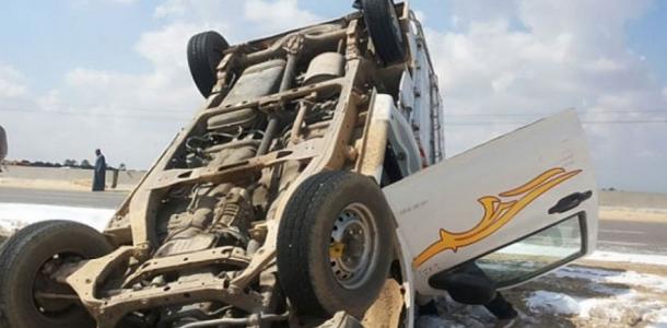 مصرع سيدة وإصابة 17 خرين في انقلاب سيارة ربع نقل بالمنيا
