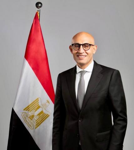 محمد عبد اللطيف ، وزير التربية والتعليم