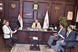 محافظ الأقصر يتابع أحدث مستجدات منظومة التقنين 